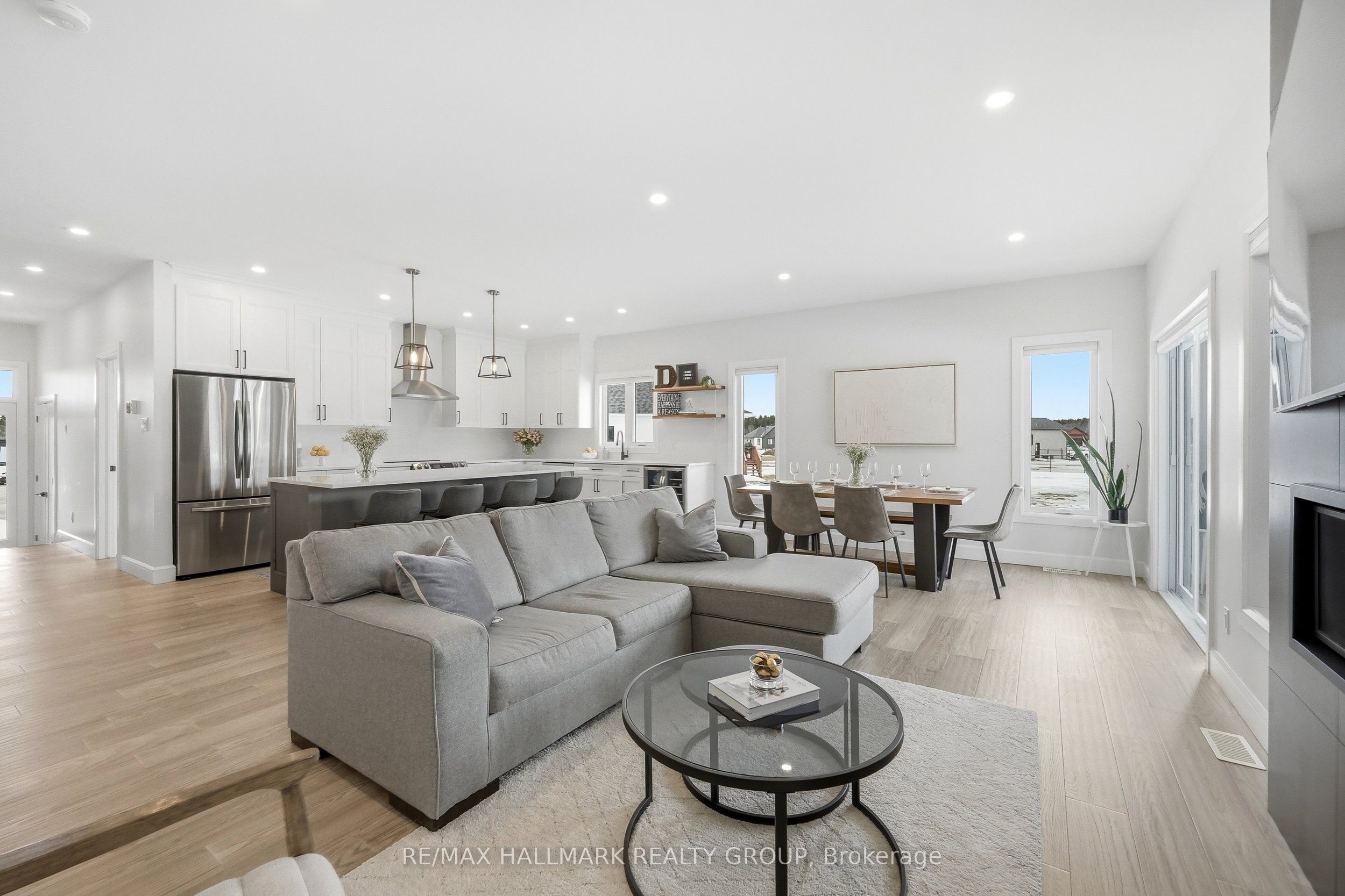 21 Maxime Court Property Photo 12