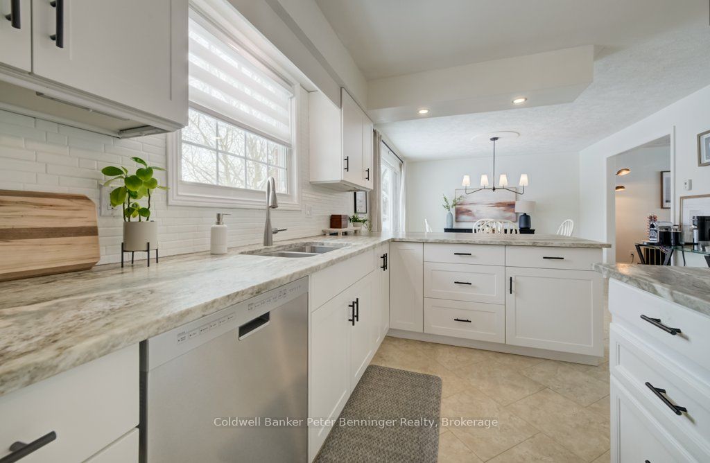 33 Tower Road Property Photo 17