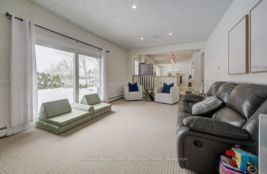 33 Tower Road Property Photo 28