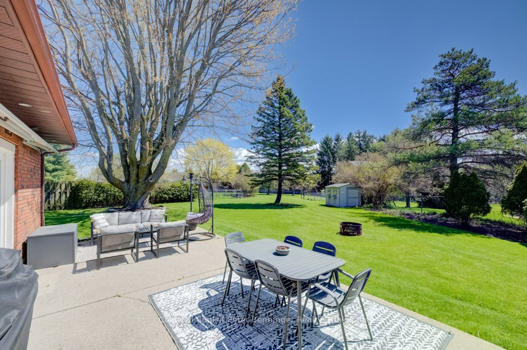 33 Tower Road Property Photo 43