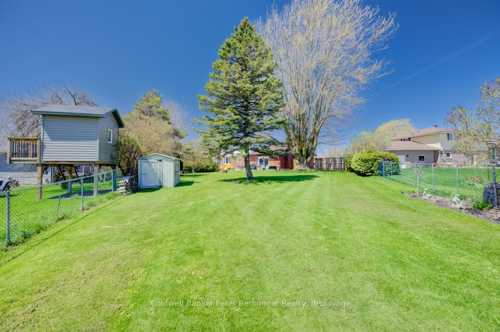 33 Tower Road Property Photo 44