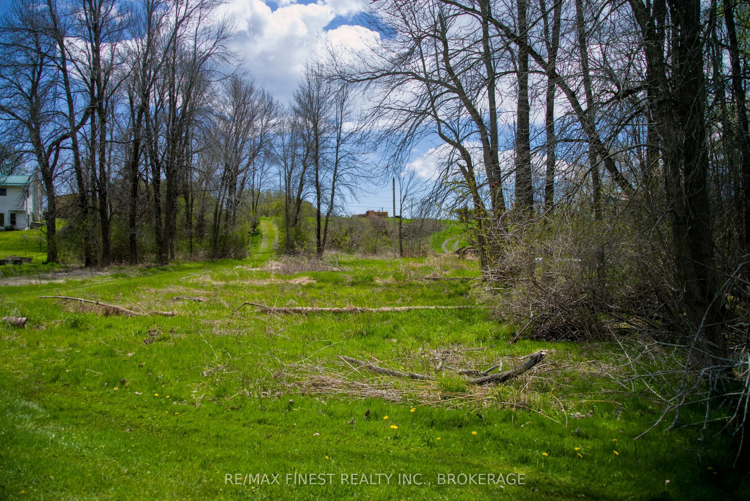 9300 Front Road Property Photo 16
