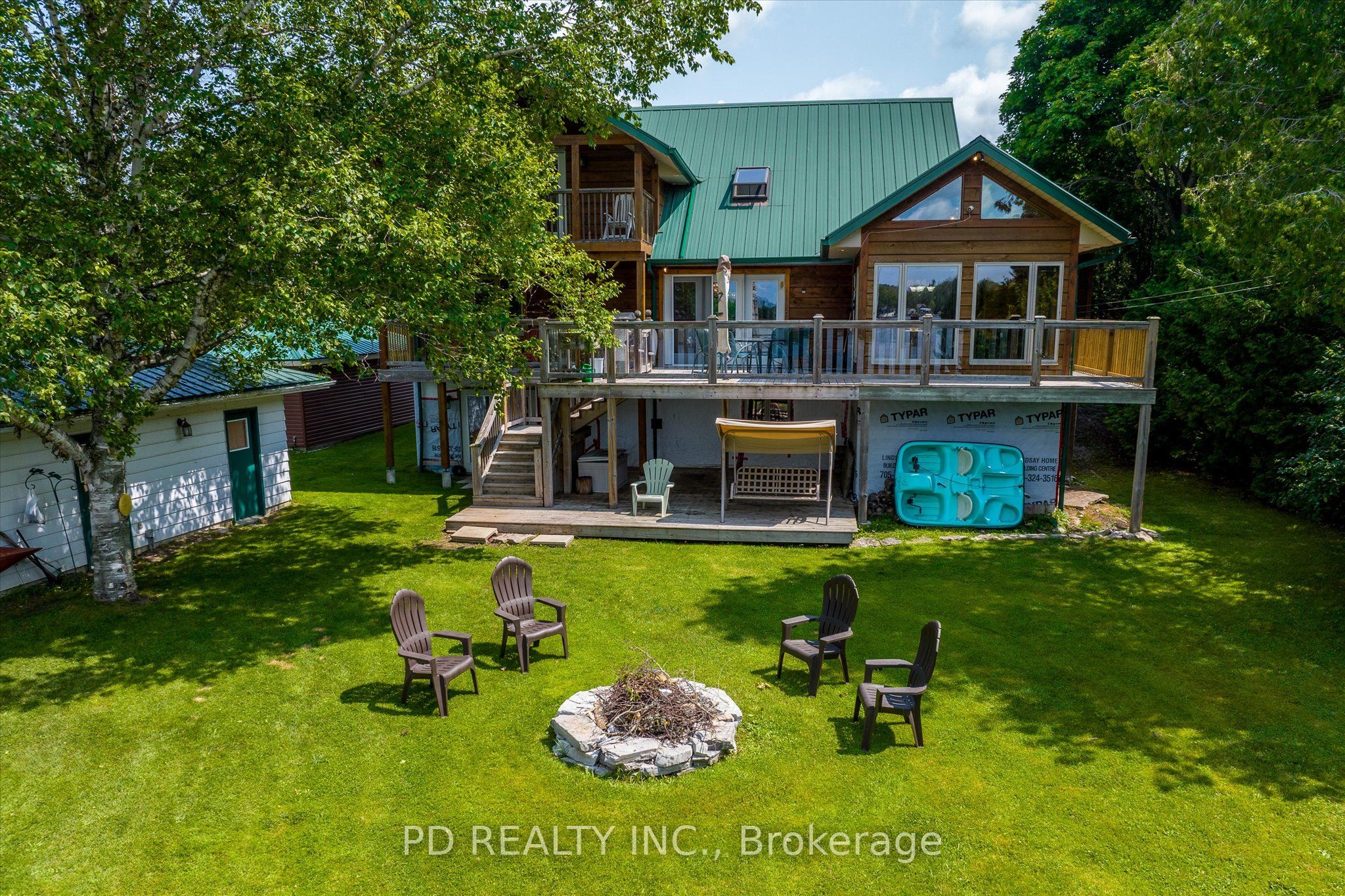 48 Sturgeon Glen Road Property Photo 12