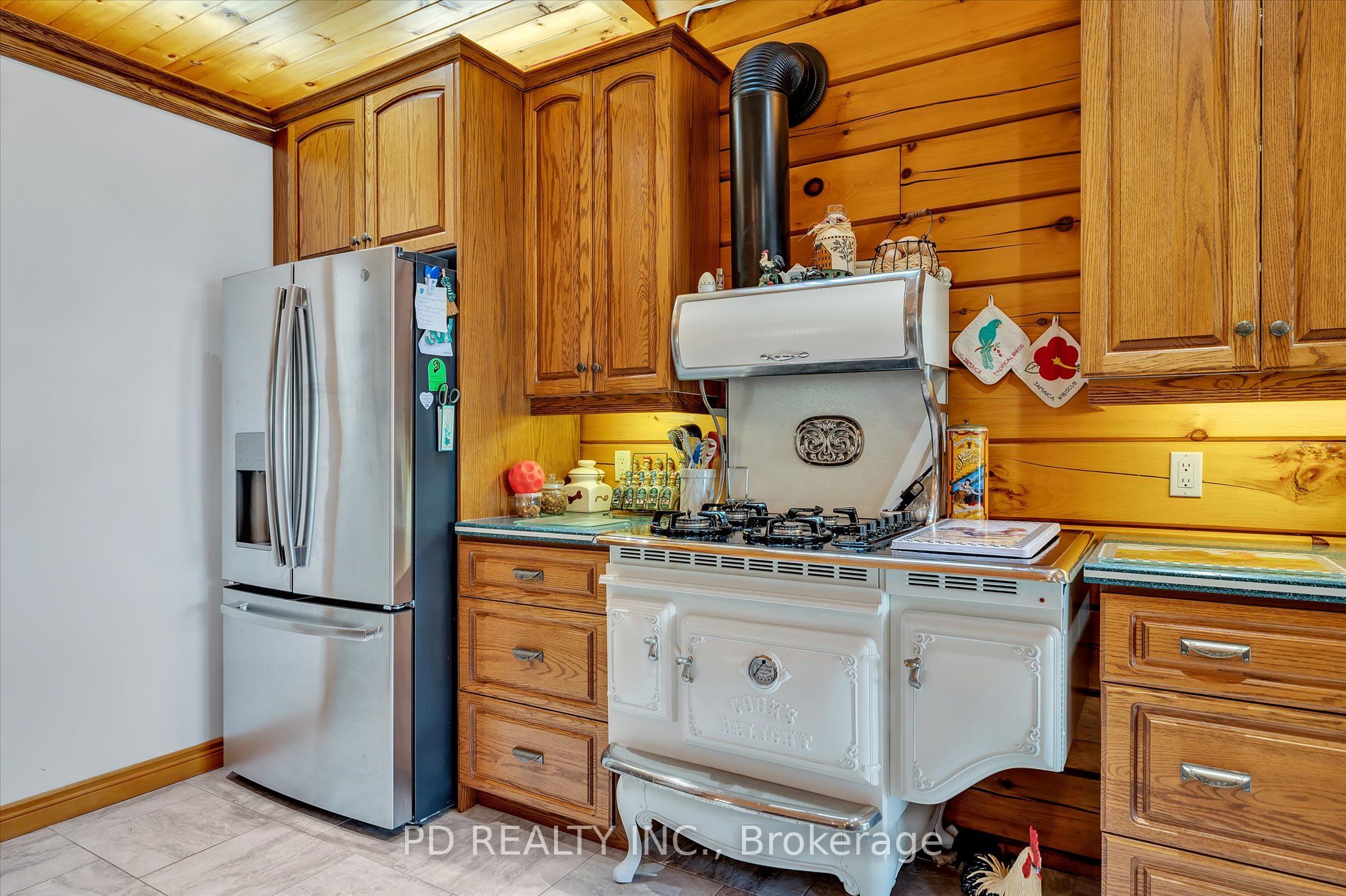 48 Sturgeon Glen Road Property Photo 23