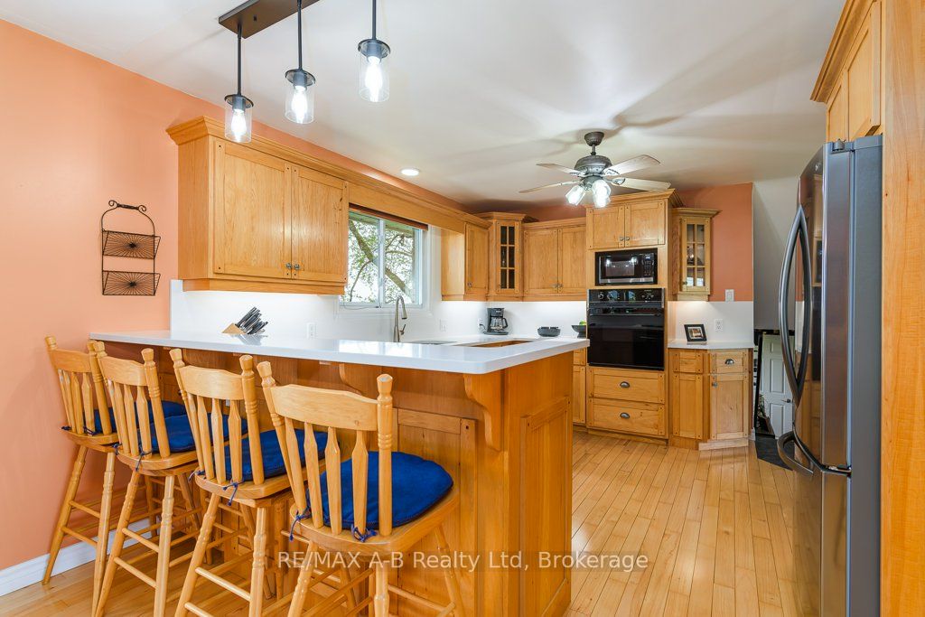 4555 Perth Line 20 Road Property Photo 4