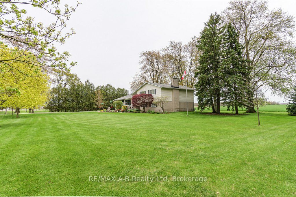 4555 Perth Line 20 Road Property Photo 6