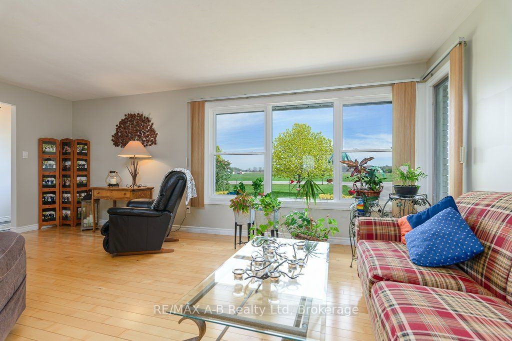 4555 Perth Line 20 Road Property Photo 20