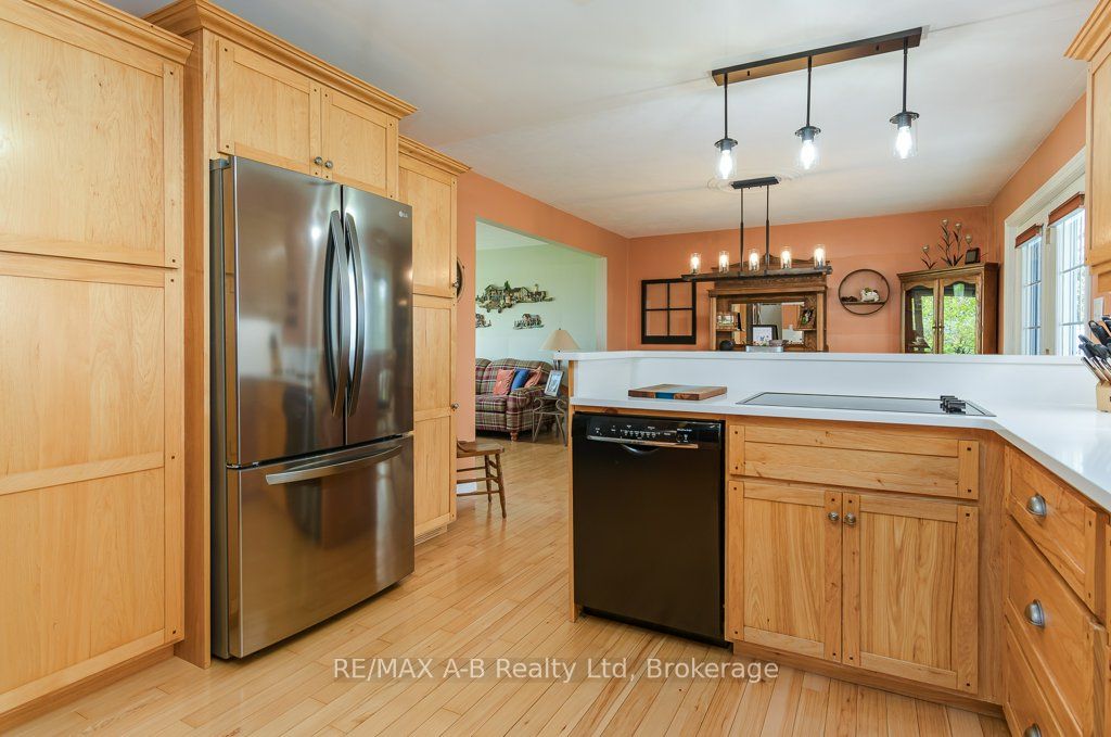 4555 Perth Line 20 Road Property Photo 28