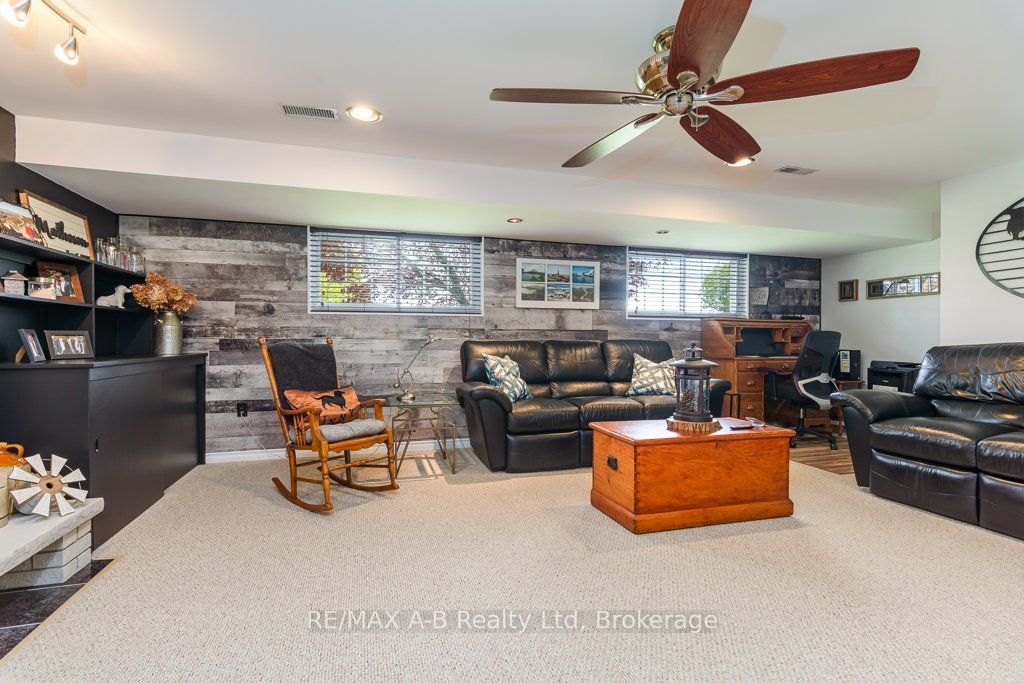 4555 Perth Line 20 Road Property Photo 34