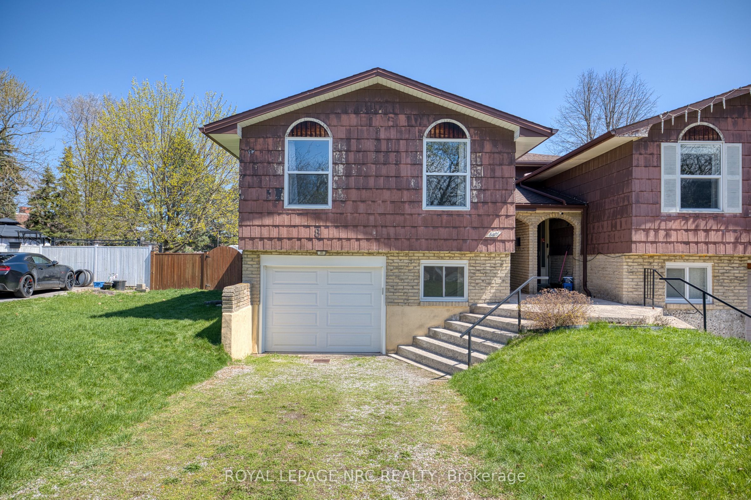 8 Kerwin Gate Property Photo 1
