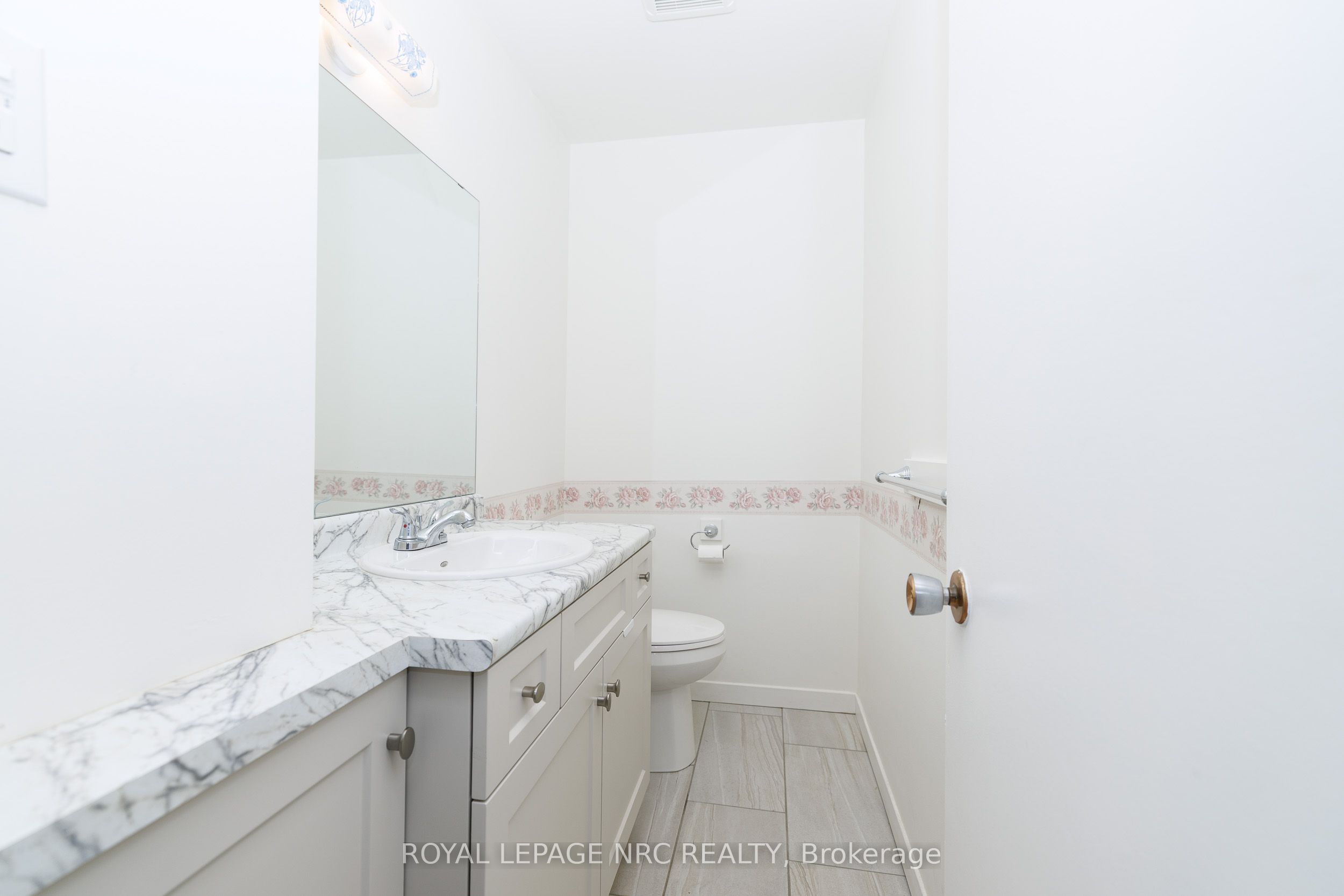 8 Kerwin Gate Property Photo 13