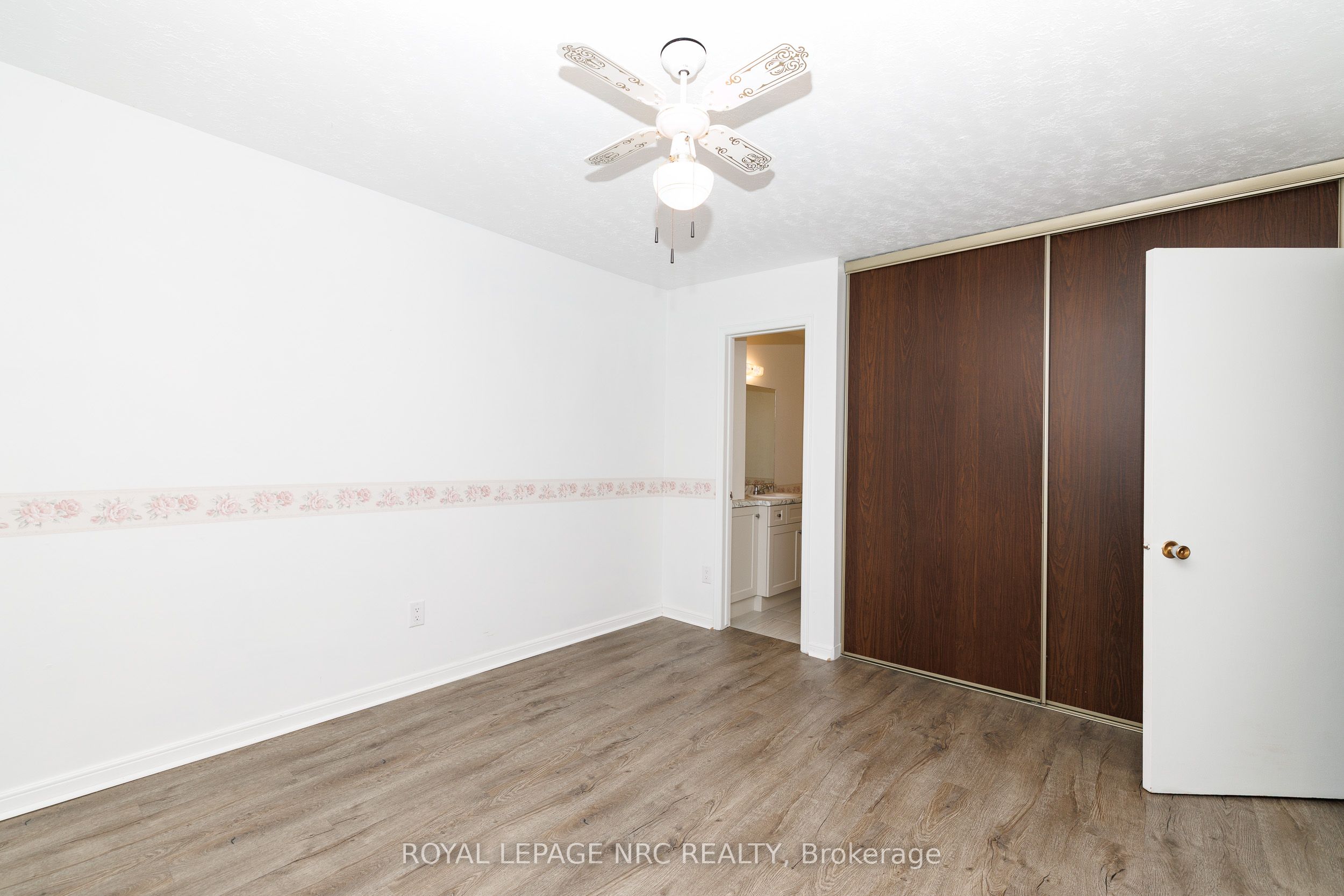8 Kerwin Gate Property Photo 14