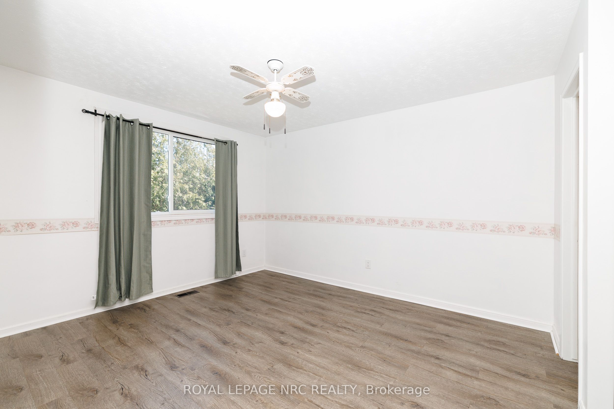 8 Kerwin Gate Property Photo 15