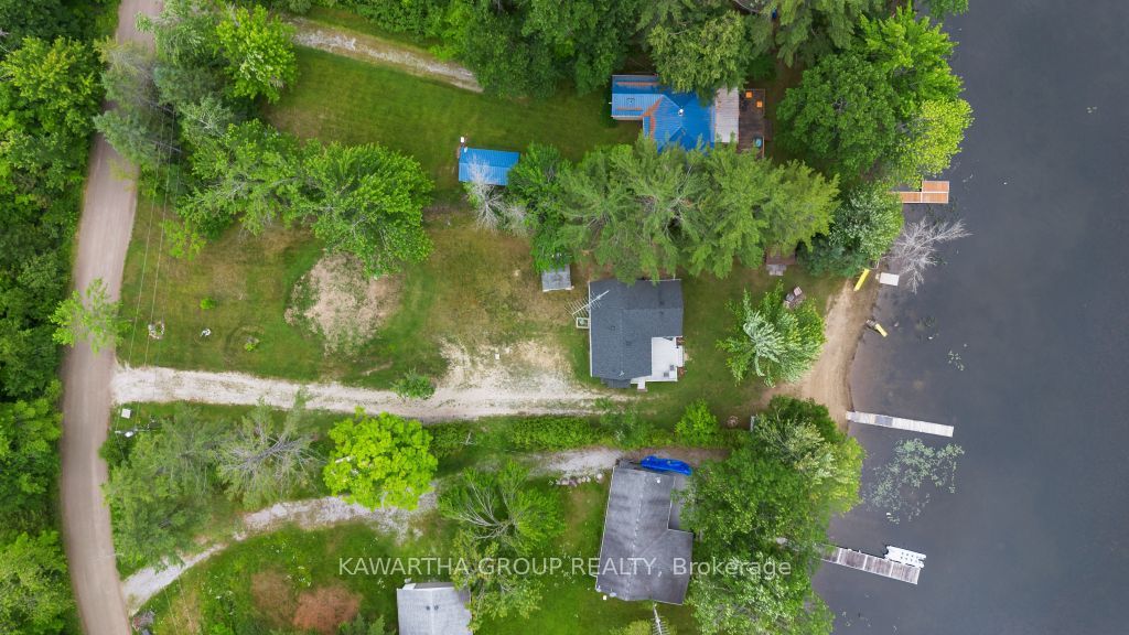 212 North Shore Road Property Photo 9