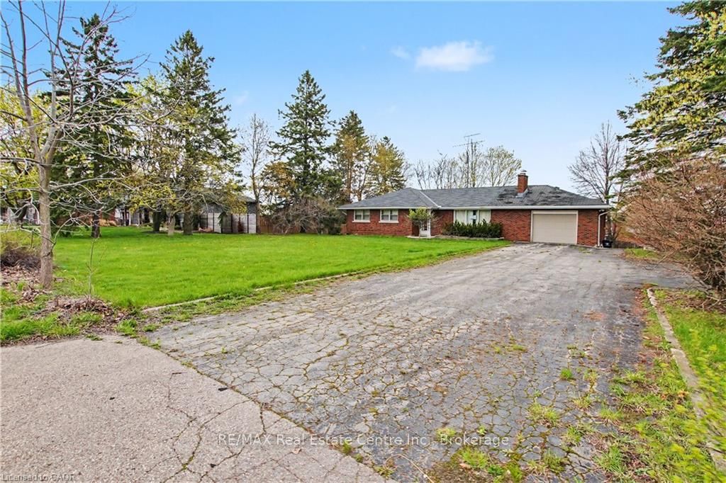 355 Guelph Avenue Property Photo 3