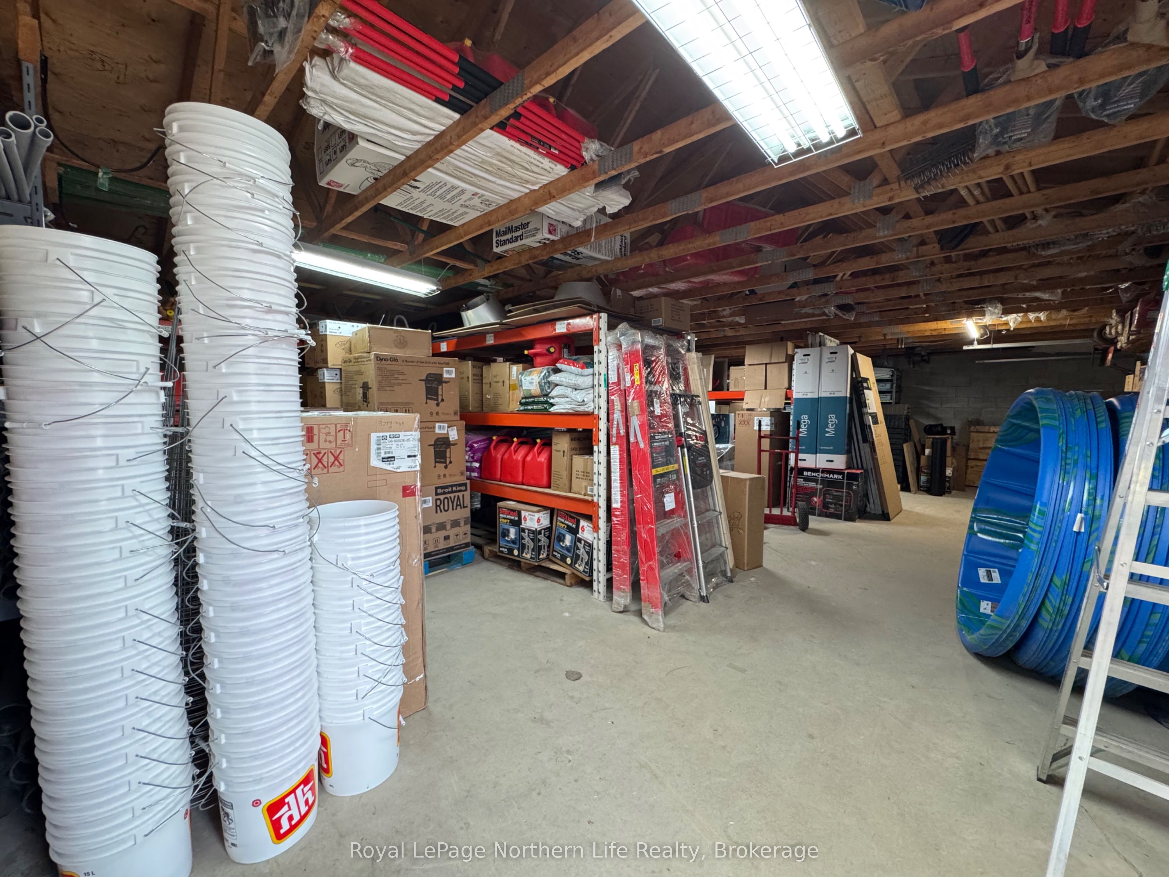 493 Main Street Property Photo 15