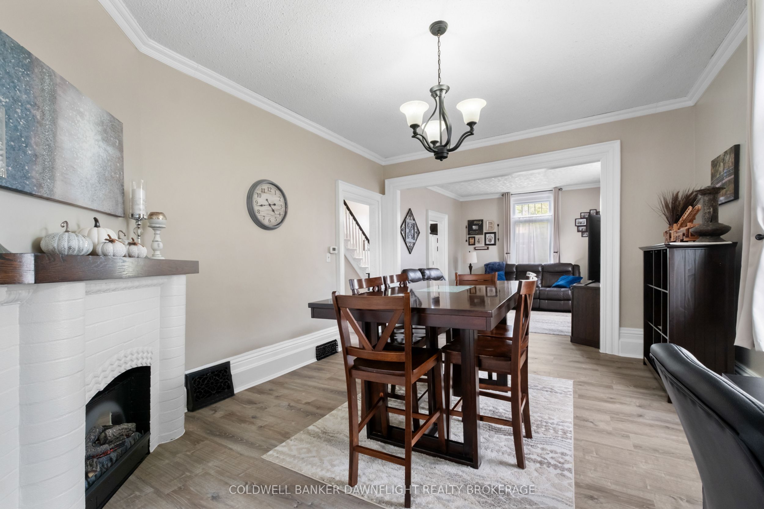 383 William Street Property Photo 11