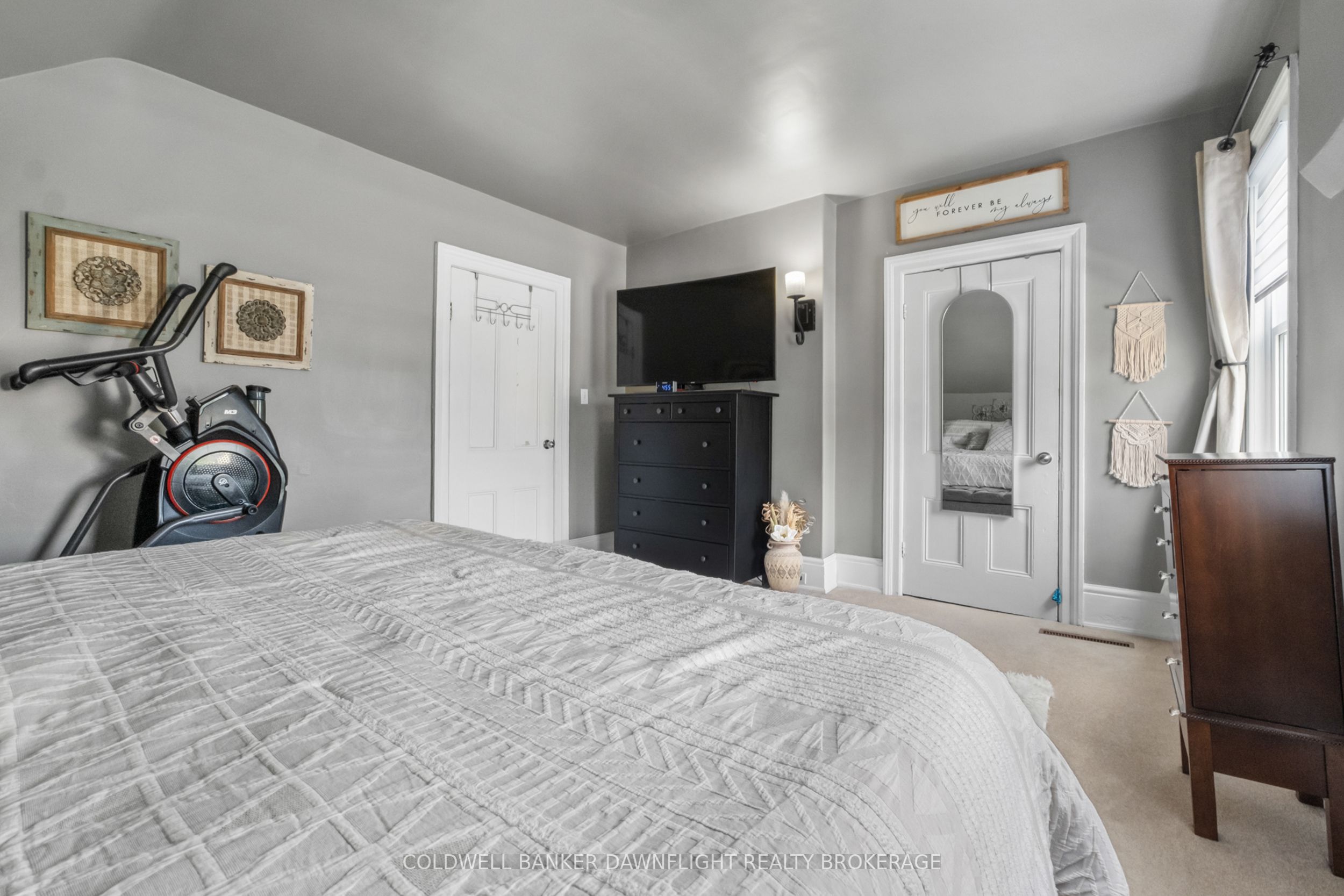 383 William Street Property Photo 20
