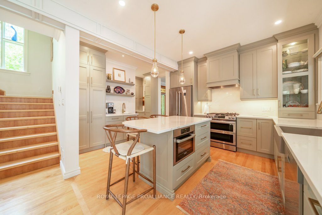 403 Henniger Road Property Photo 8