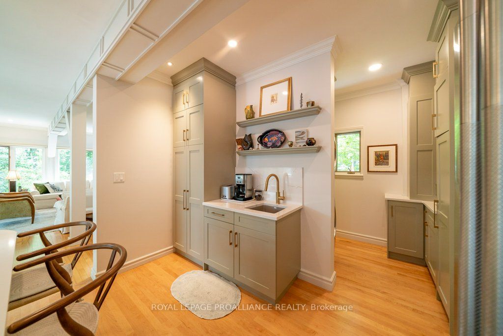403 Henniger Road Property Photo 10