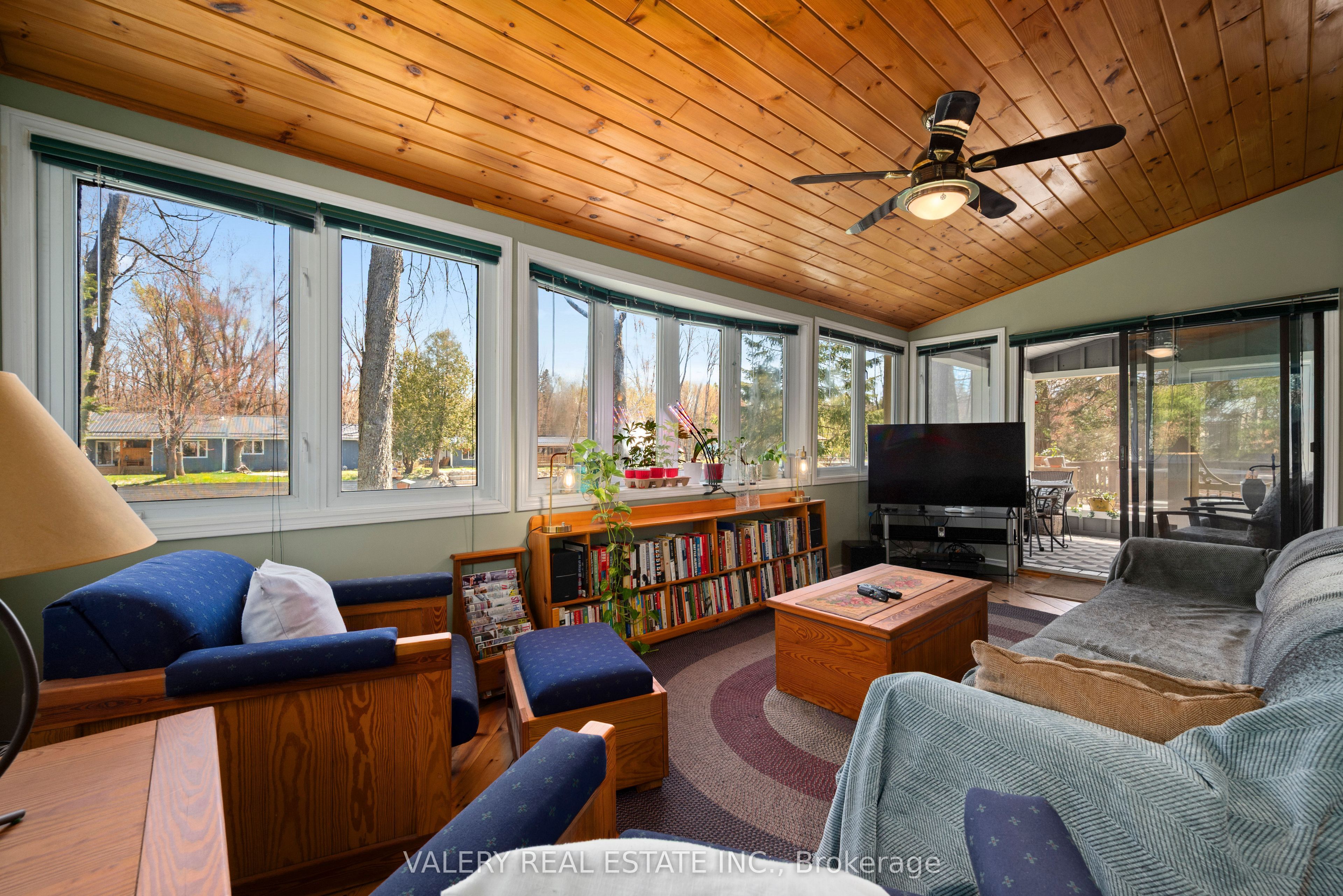 355 Southam Drive Property Photo 19