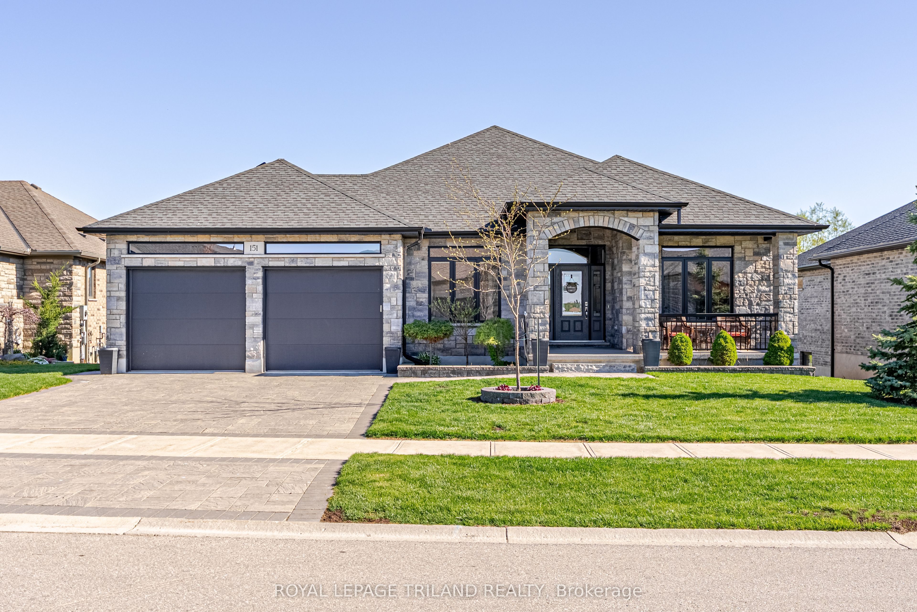 151 Robin Ridge Drive Property Photo 1