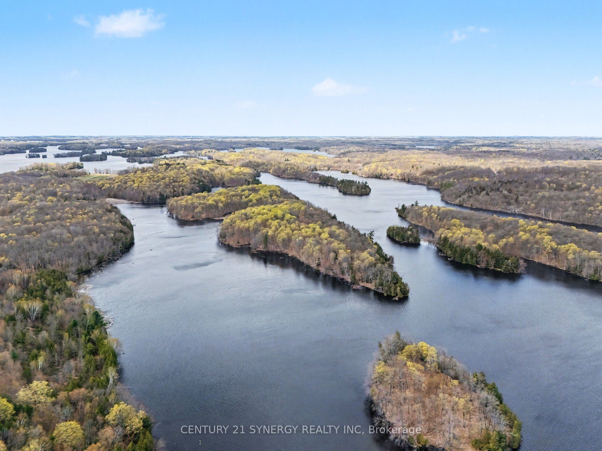 Island 53 Draper Island Property Photo 4