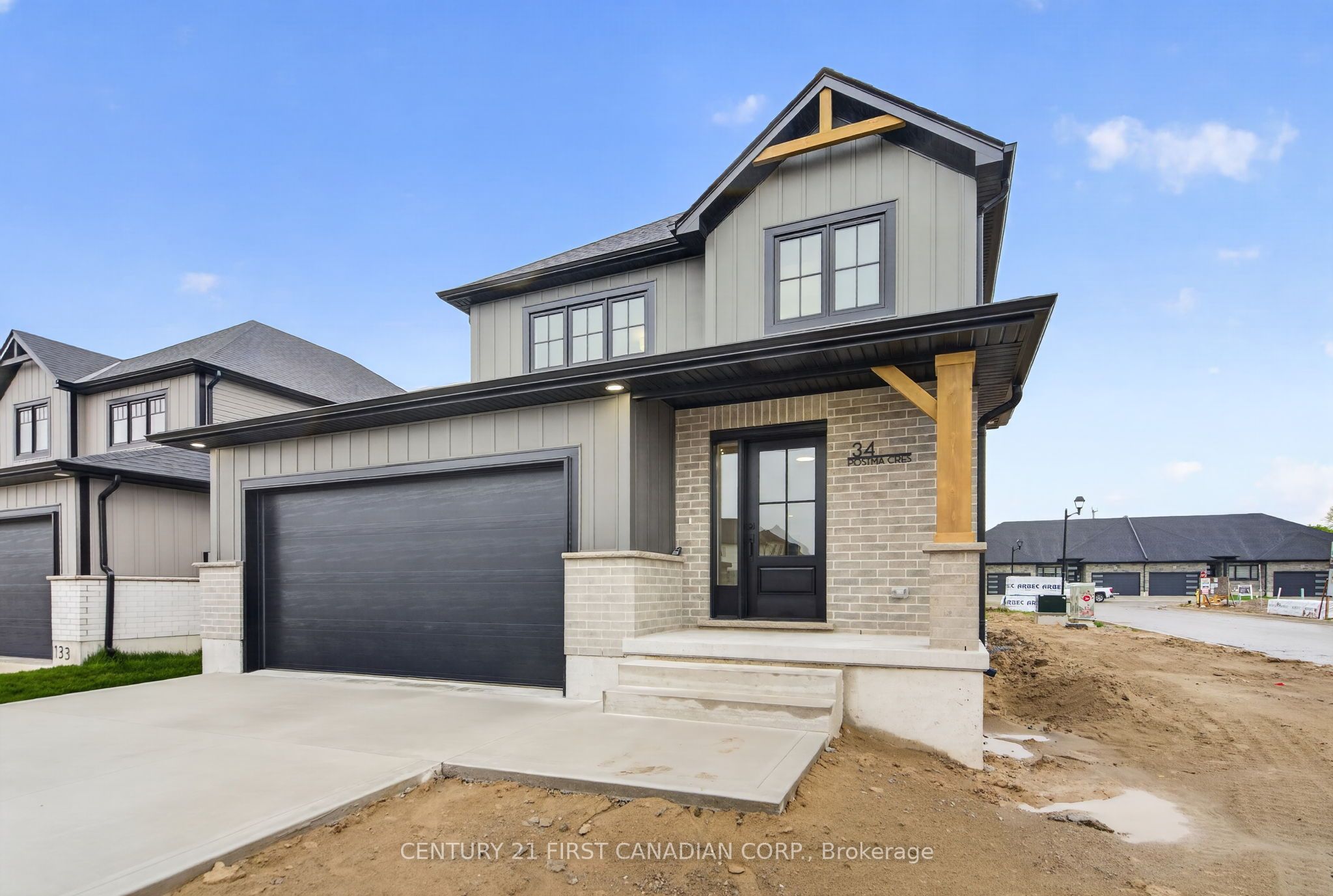 34 Postma Crescent Property Photo 1