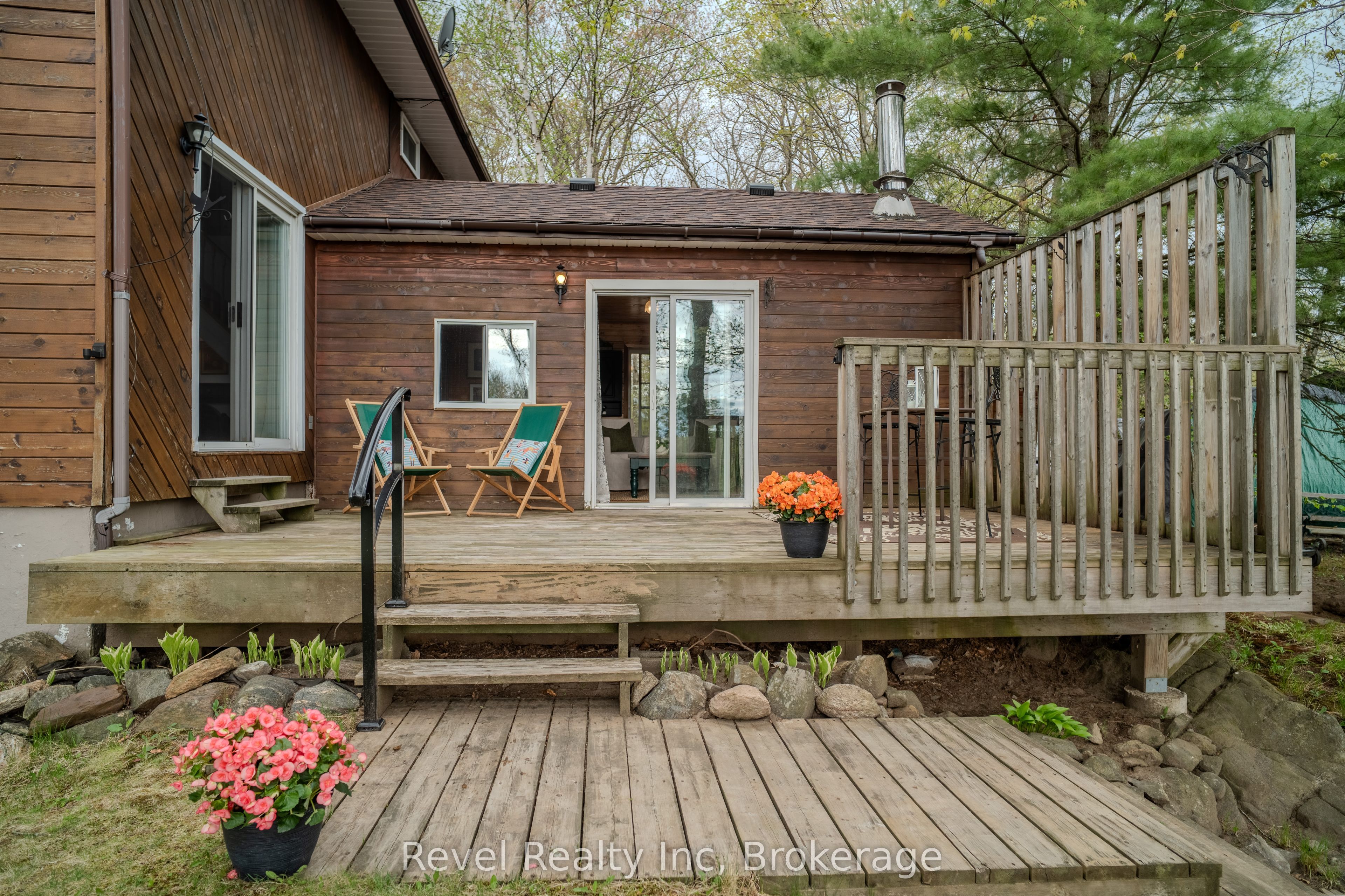 14 Swallow Road Property Photo 7