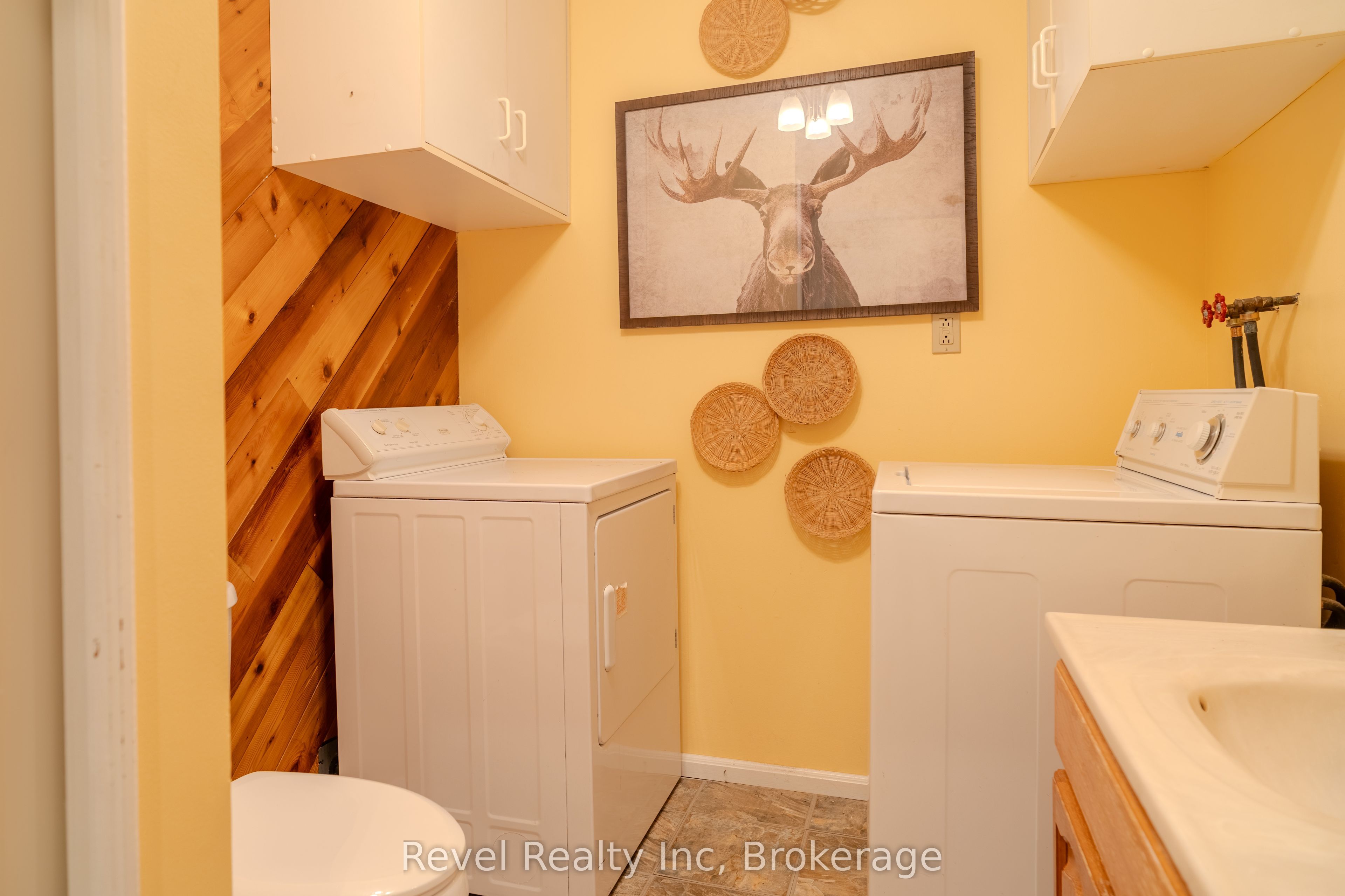 14 Swallow Road Property Photo 20