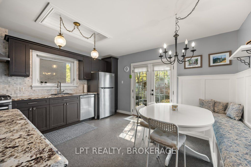 570 Frontenac Street Property Photo 11