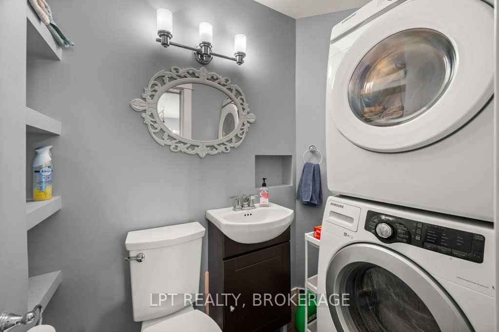 570 Frontenac Street Property Photo 15