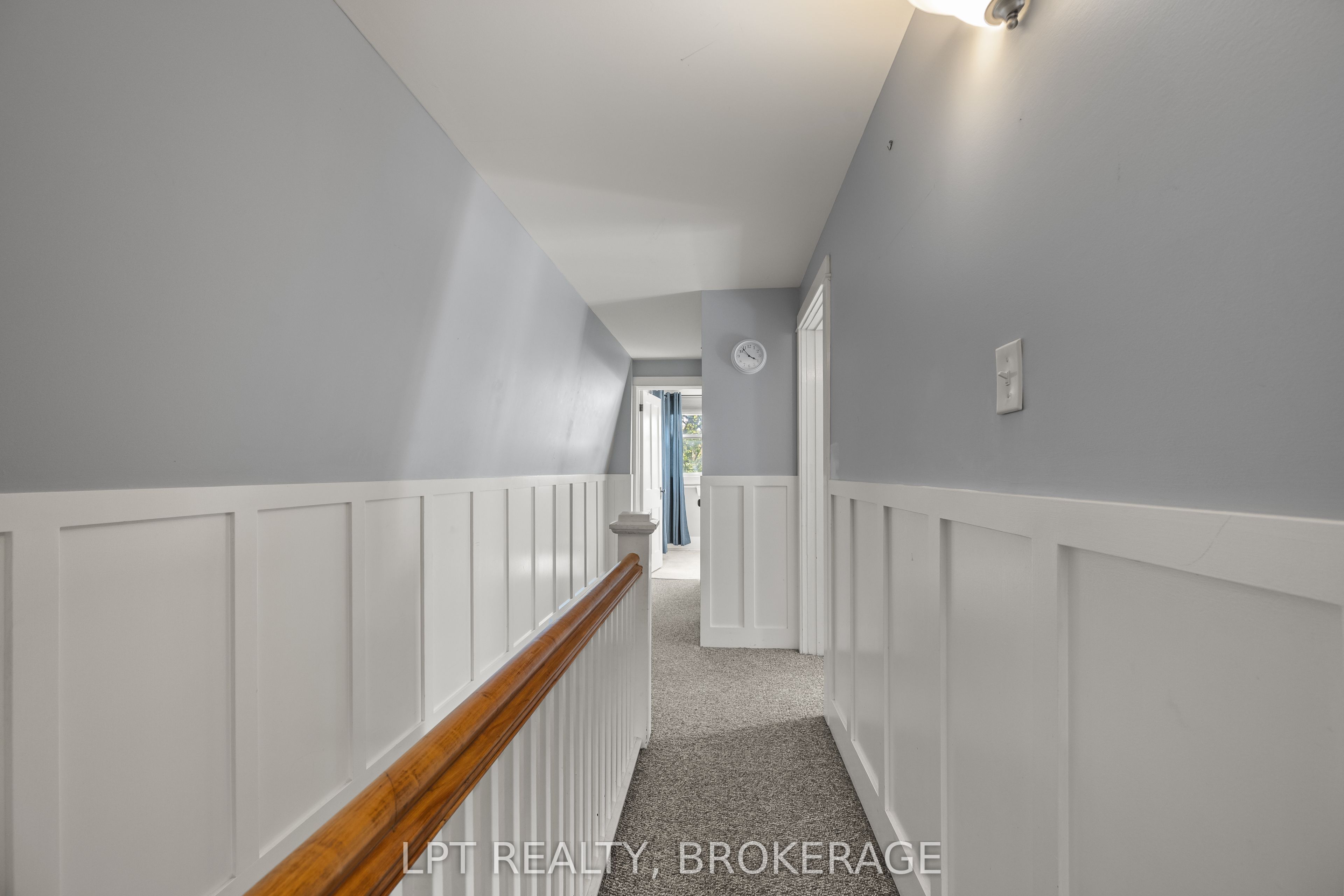 570 Frontenac Street Property Photo 16