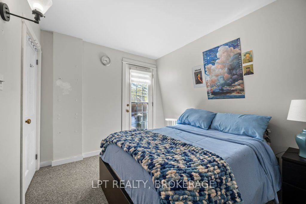 570 Frontenac Street Property Photo 19