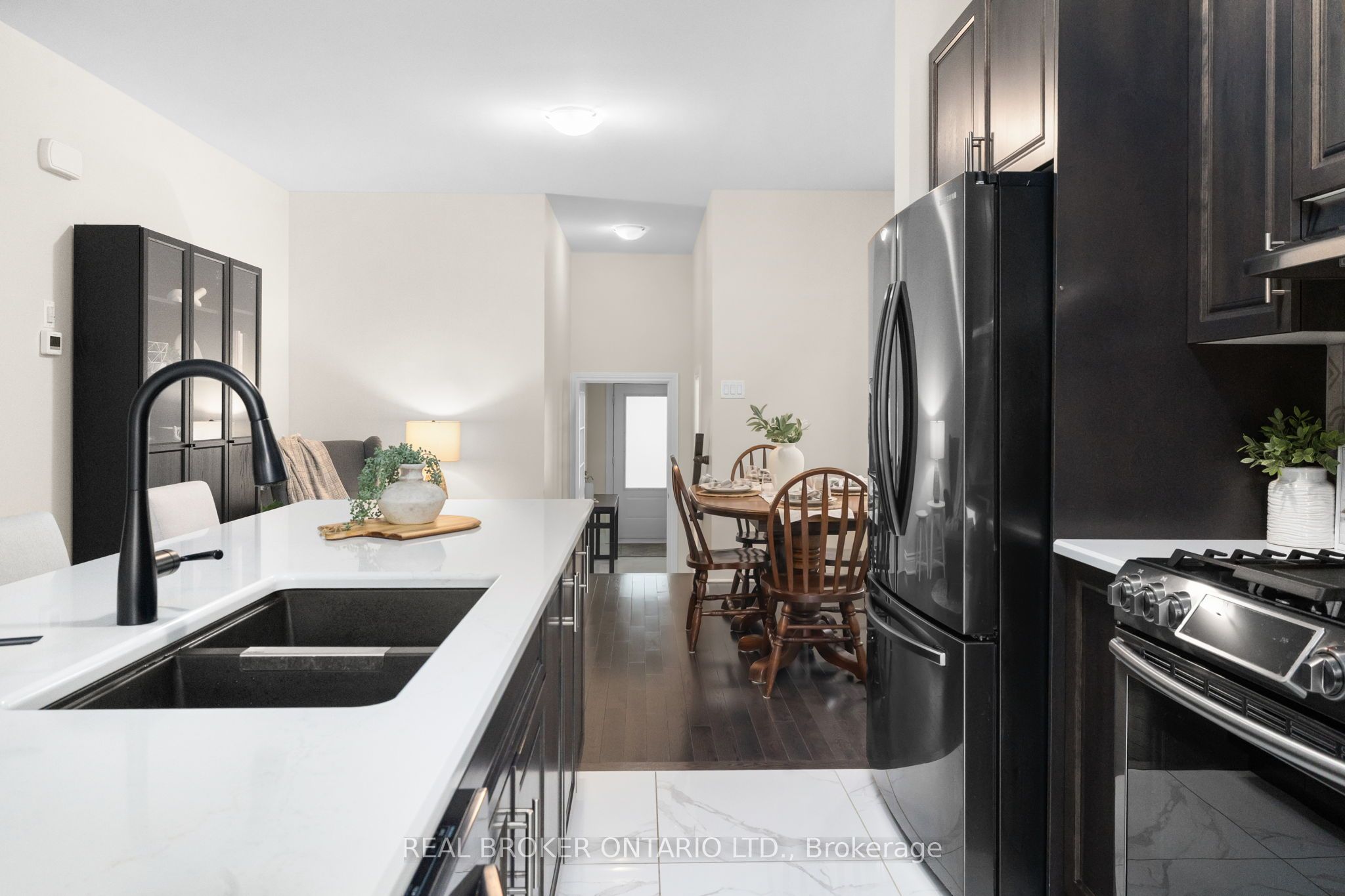 14 Peever Place Property Photo 17