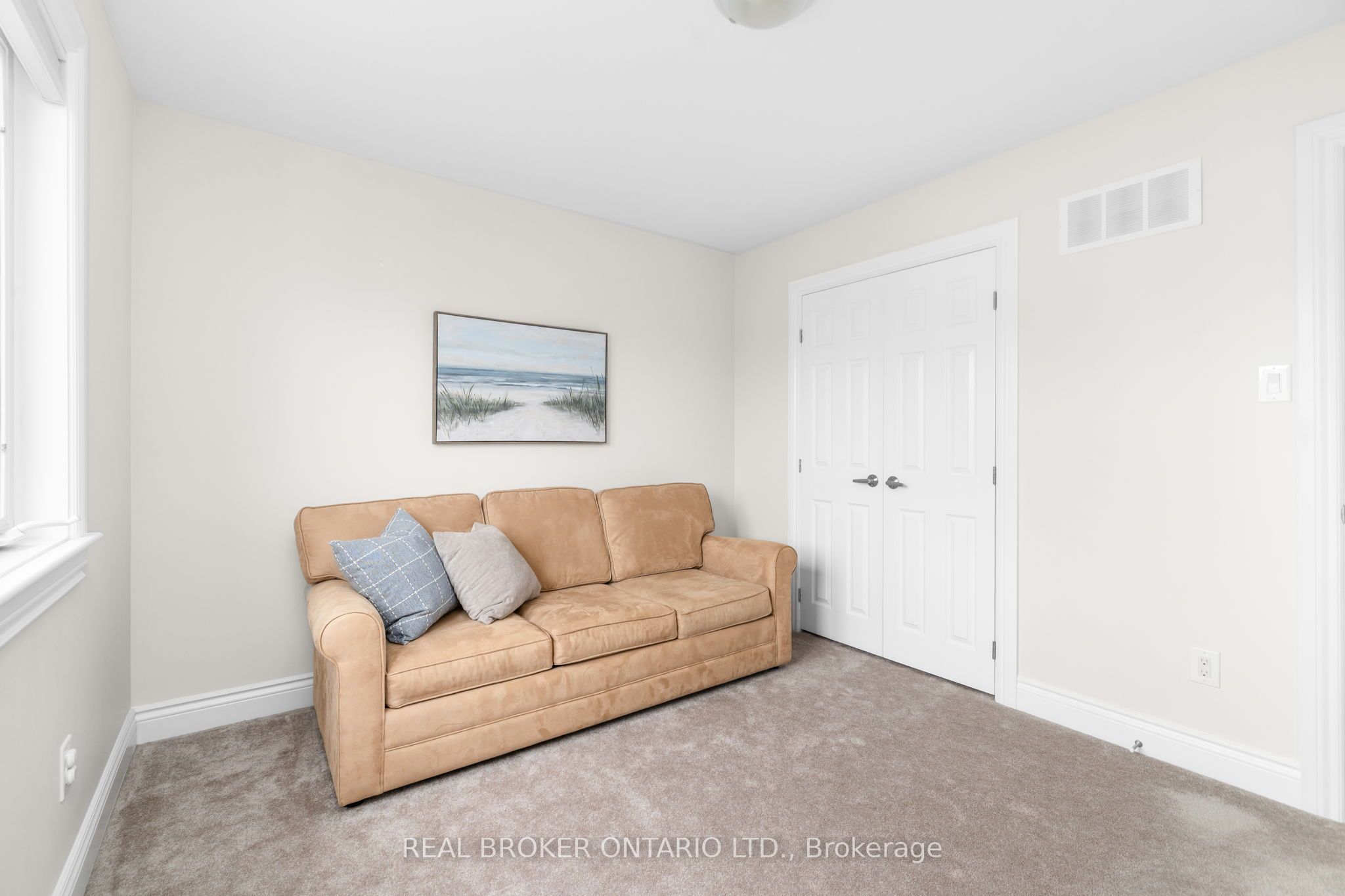 14 Peever Place Property Photo 36