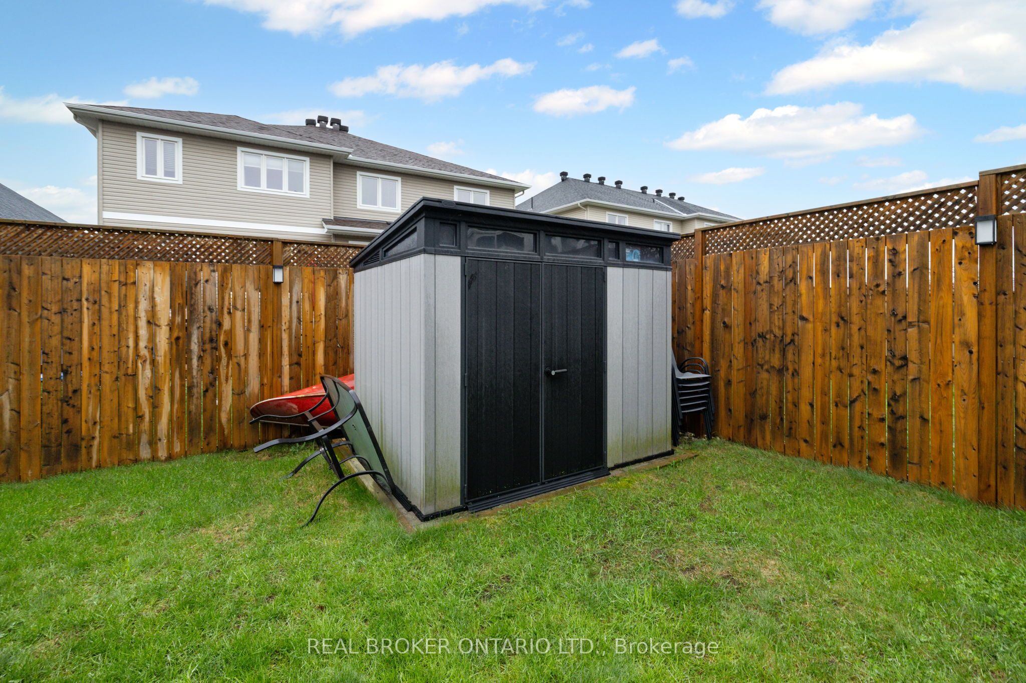 14 Peever Place Property Photo 43