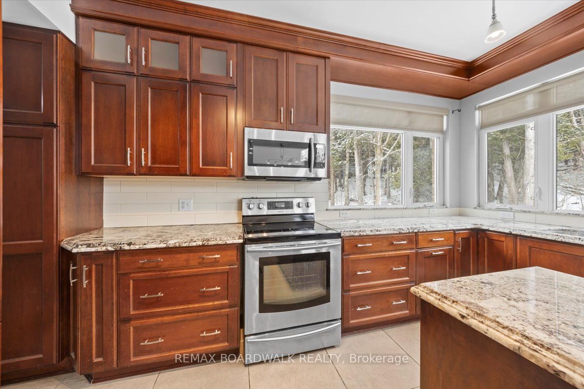 3437 Baskins Beach Road Property Photo 17