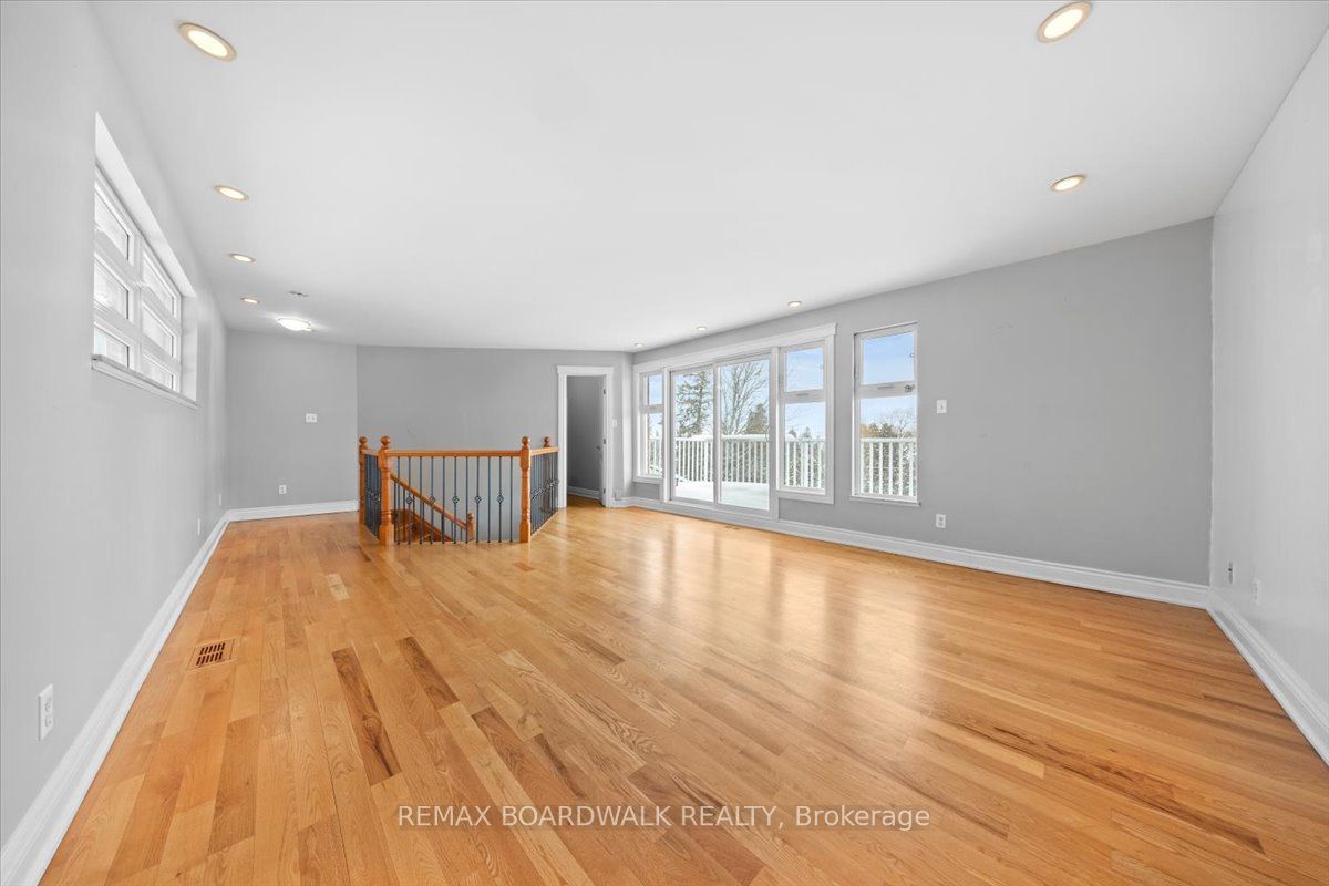3437 Baskins Beach Road Property Photo 34