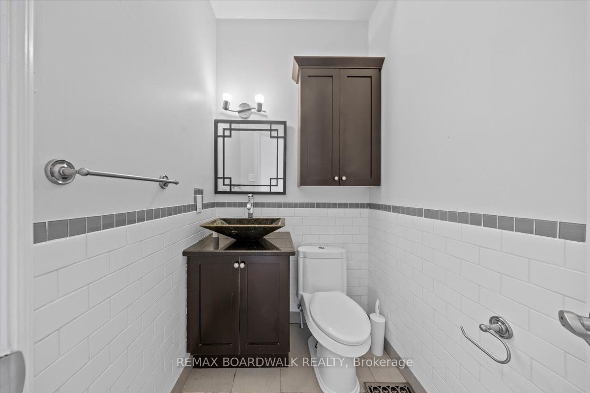 3437 Baskins Beach Road Property Photo 36