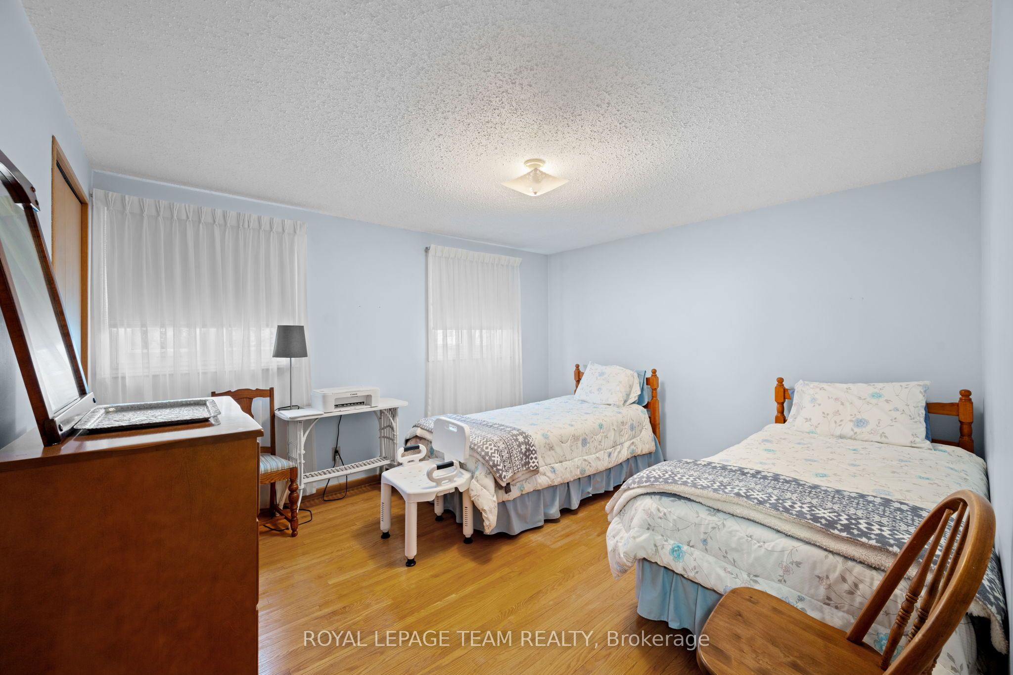 7 Centrepark Drive Property Photo 19