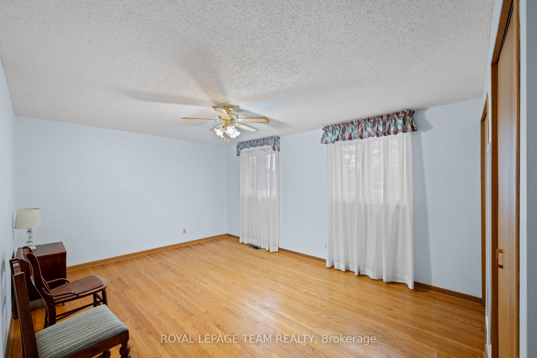 7 Centrepark Drive Property Photo 23