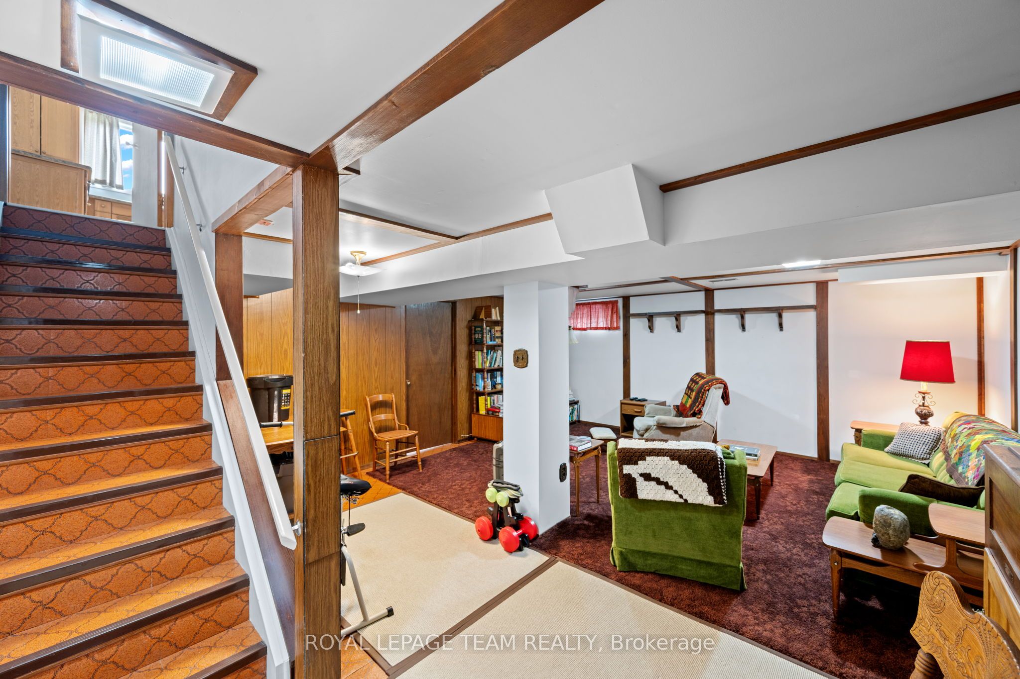 7 Centrepark Drive Property Photo 27