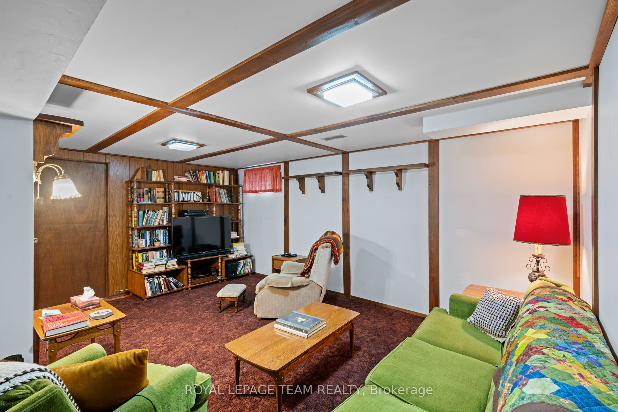7 Centrepark Drive Property Photo 28