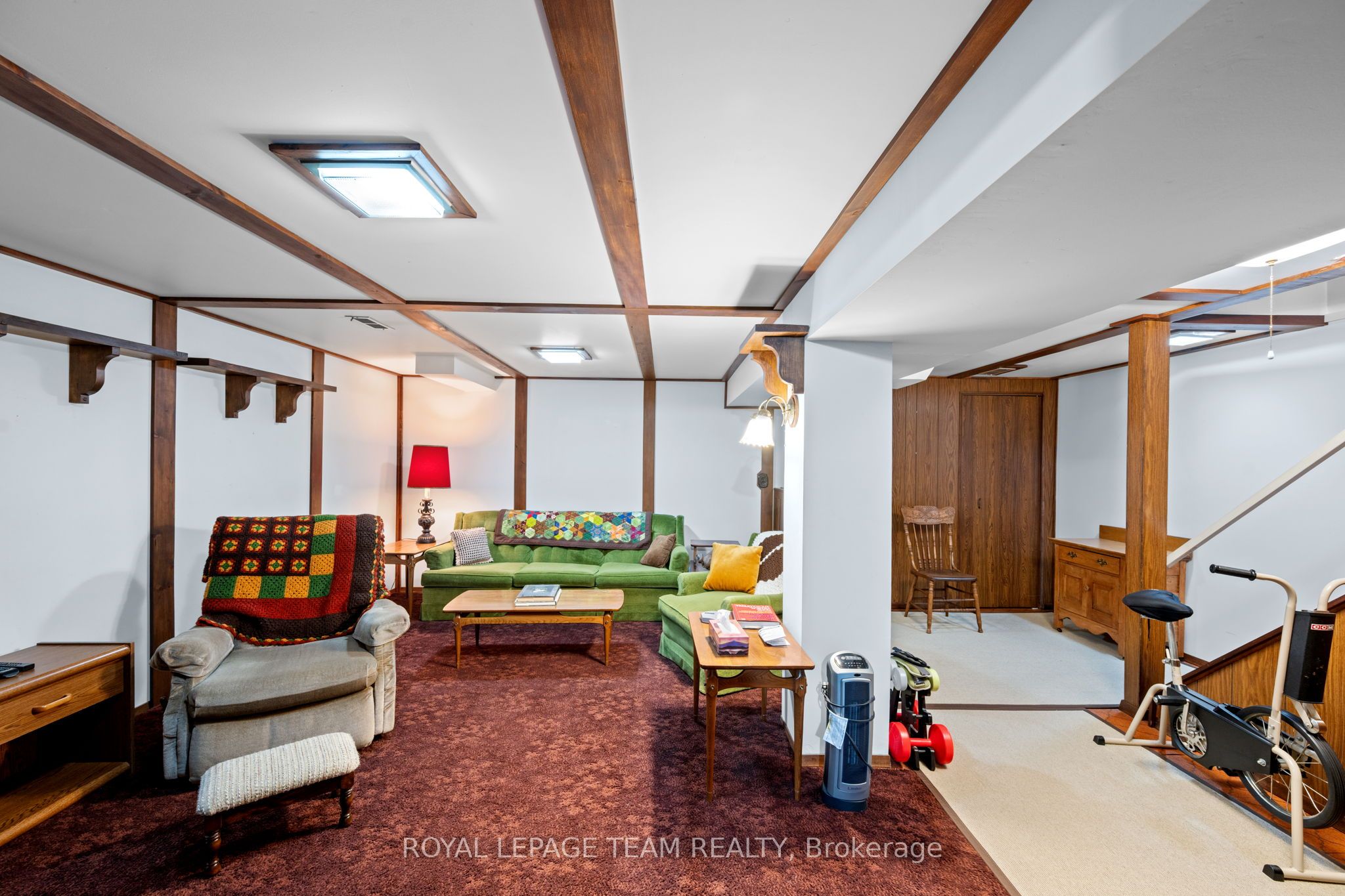 7 Centrepark Drive Property Photo 29