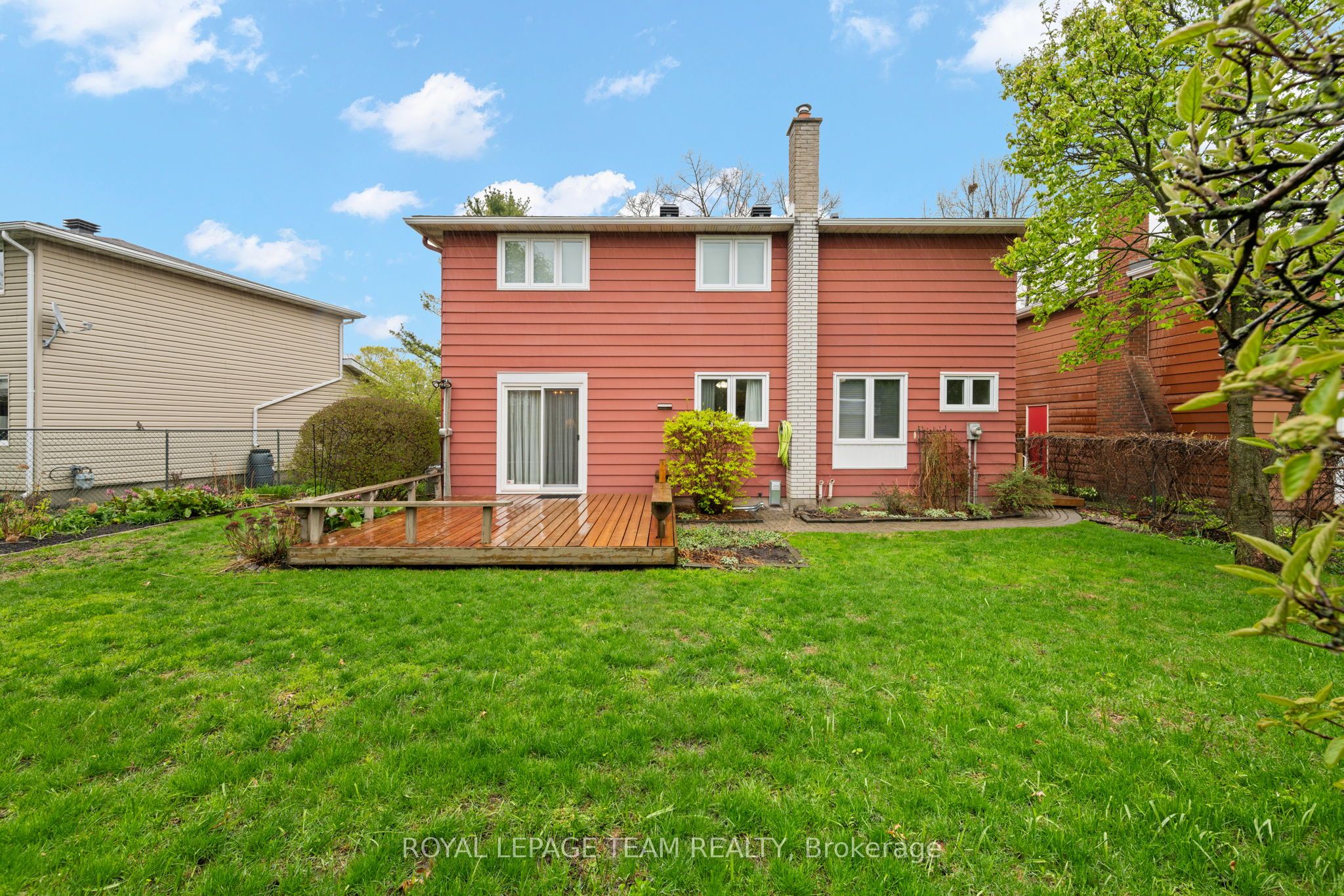 7 Centrepark Drive Property Photo 34