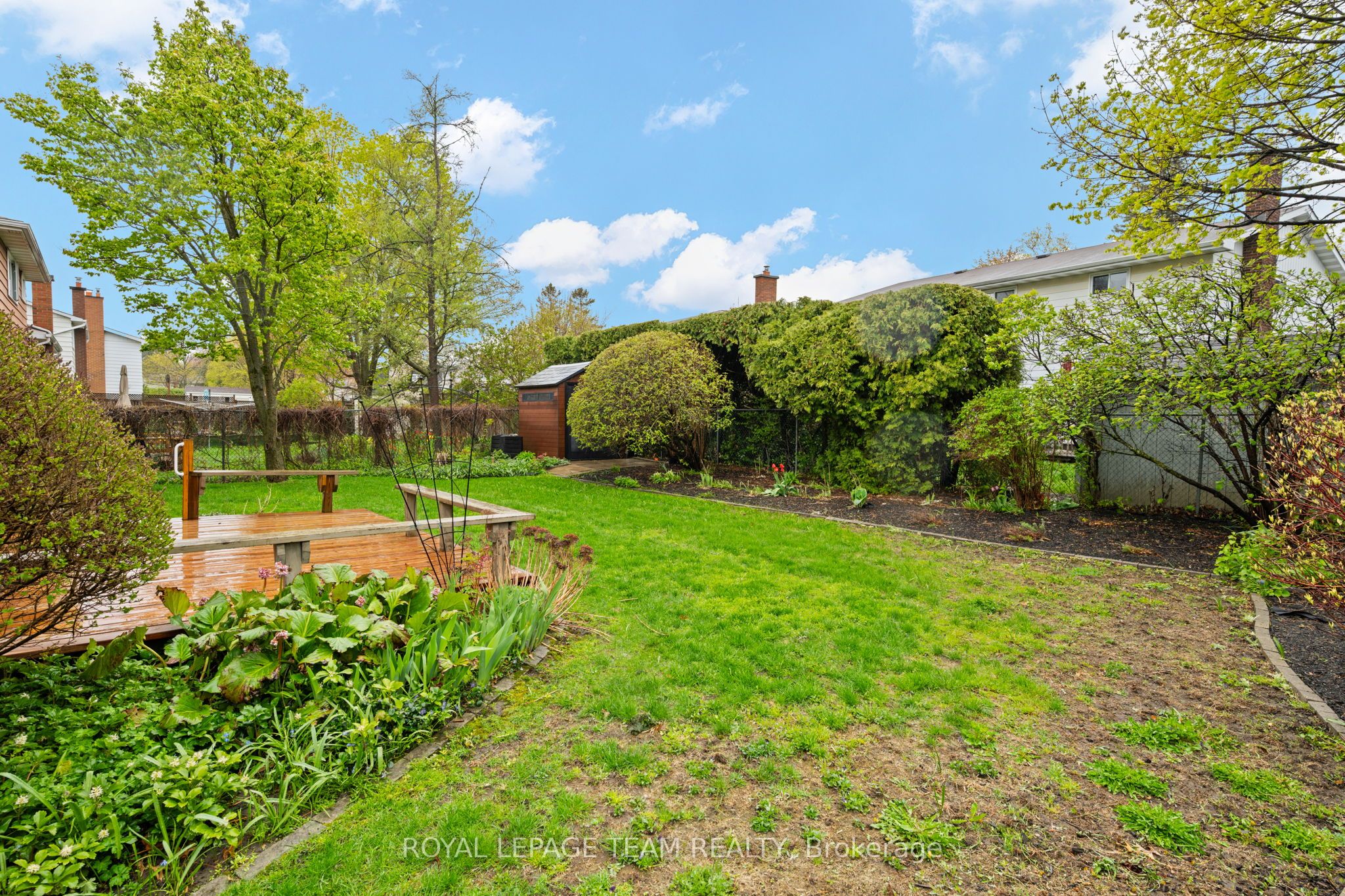 7 Centrepark Drive Property Photo 35