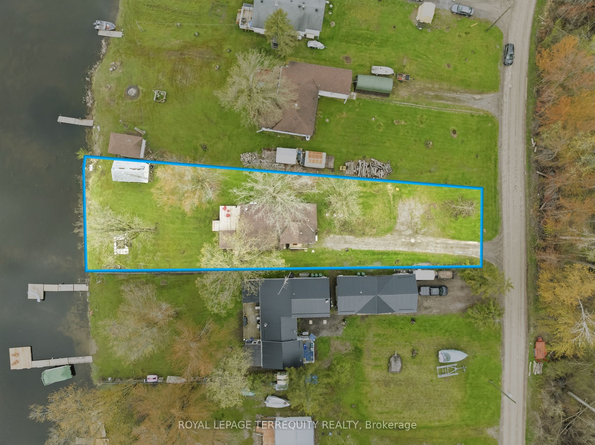 49 River Road W Property Photo 4