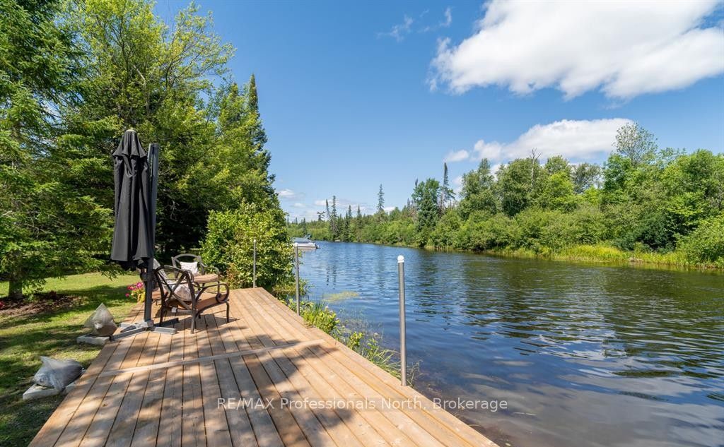 899 Katrine Road Property Photo 6