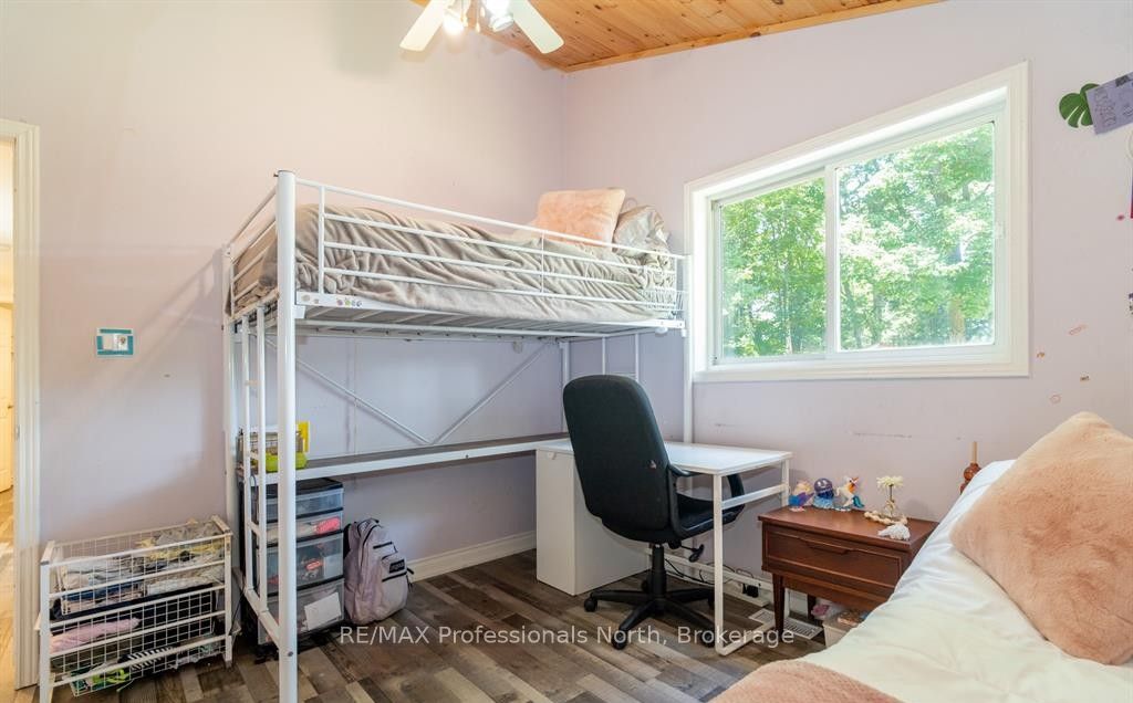 899 Katrine Road Property Photo 17